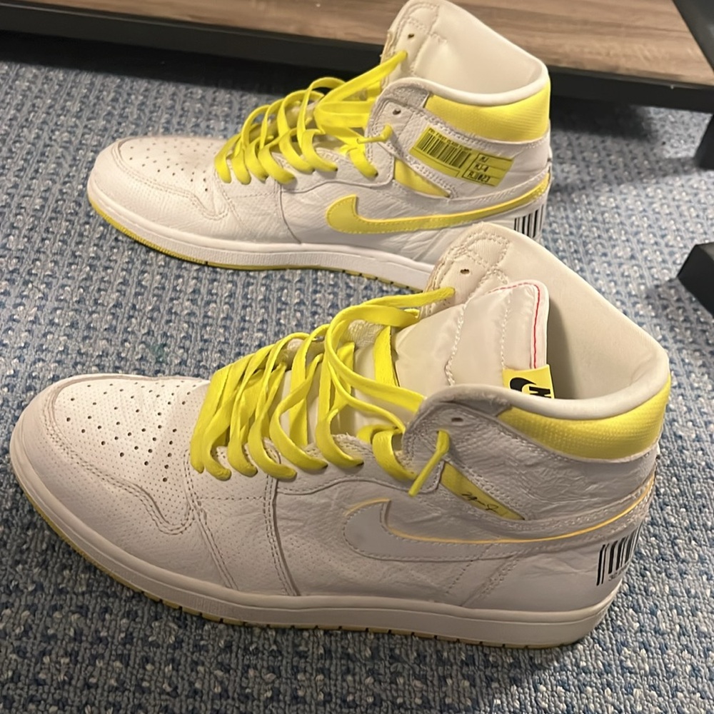 AIR JORDAN 1 RETRO HIGH OG - FIRST CLASS - Picture 6 of 8